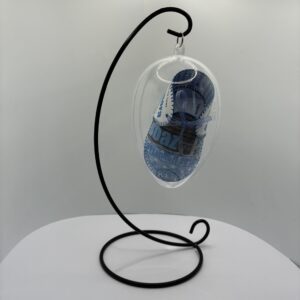 LiefSchoentje in eivorm  + zwarte standaard